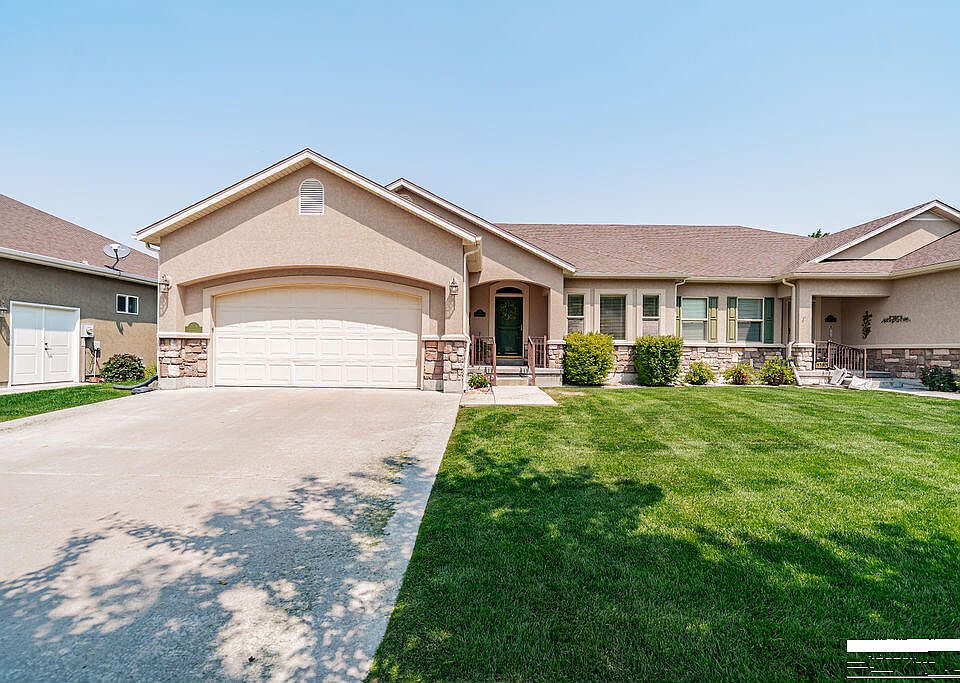 1st image of 3336 Lundburg Ln