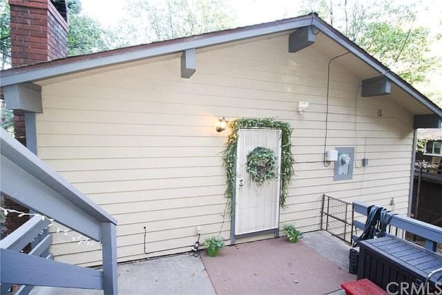 1st image of 701 E Victoria Ct