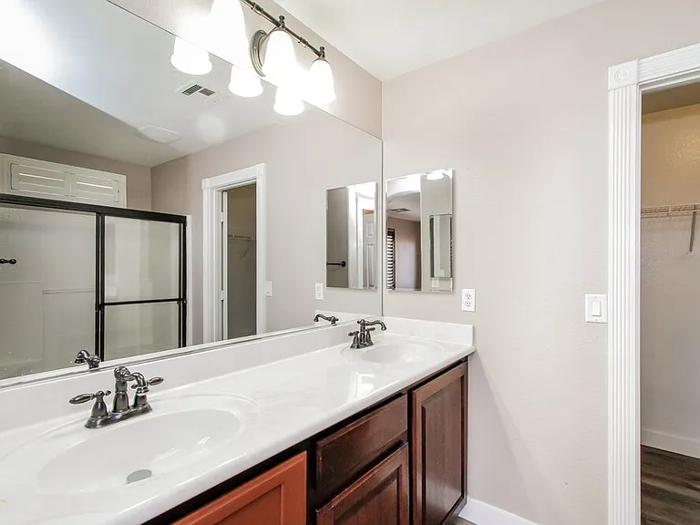 2545 Wild Ambrosia Ave — Photo 13