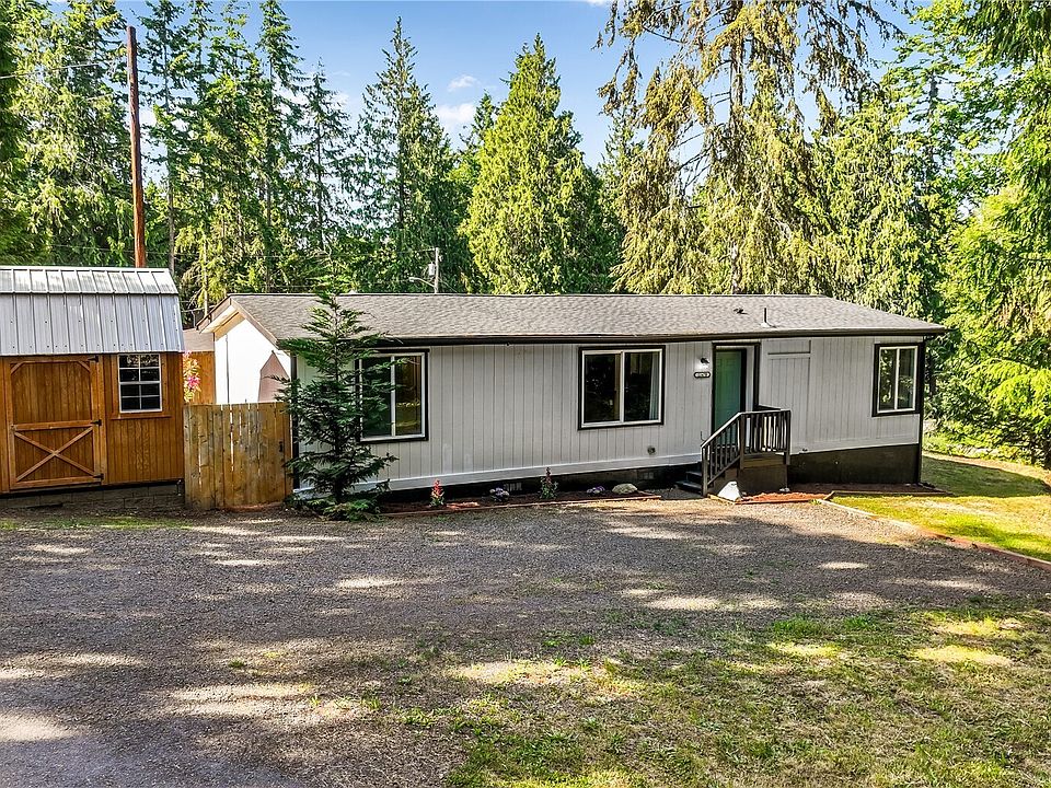 1st image of 22470 Sunridge Way NE