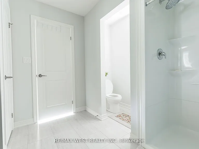 3602 Carolina Ct — Photo 19