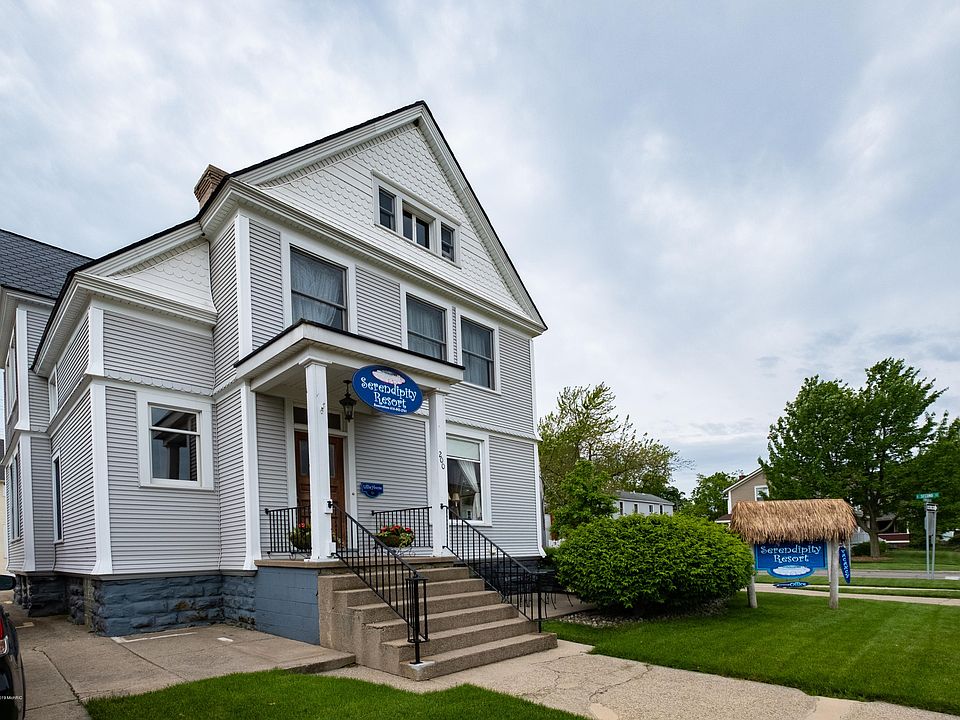 1st image of 200 Franklin St #114