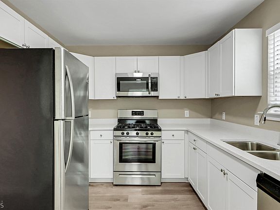 5th image of 8207 Mahogany Ln