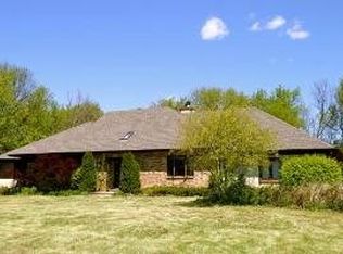 192 Betty Dr, Inverness, IL 60010