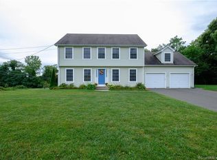 5 Clover Rd, Bristol, CT 06010