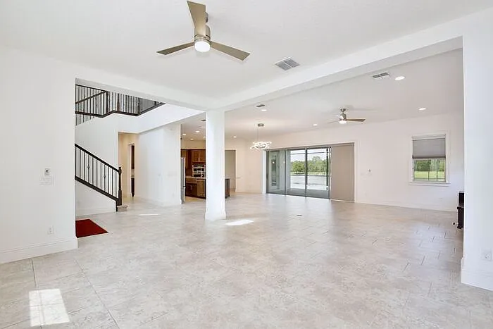 10822 Mobberley Cir — Photo 4