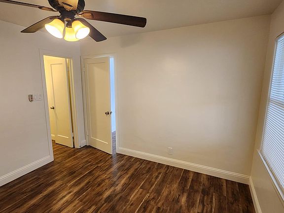 2nd image of 2121 10th St APT 4