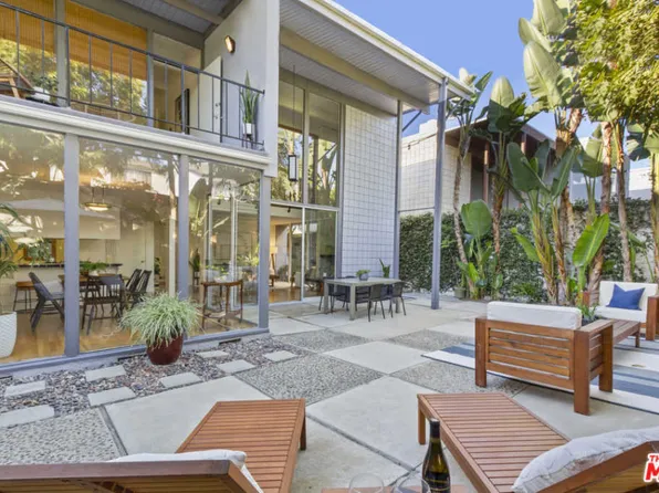 7936 W 79th St, Playa Del Rey, CA 90293