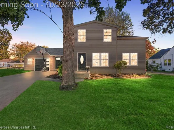 26652 Groveland St, Madison Heights, MI 48071