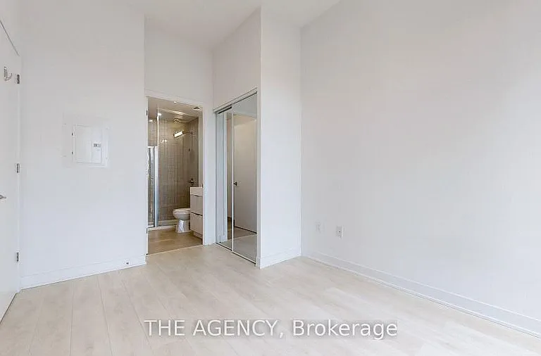 35 Tubman Ave #Penthouse 1115 — Photo 47