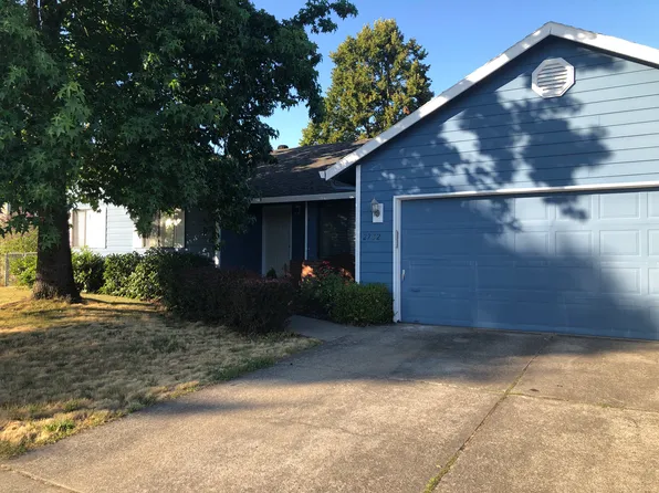 2732 SW Hope Cir, Troutdale, OR 97060
