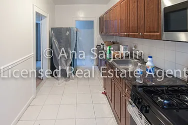 Rented by Citi Zone Realty