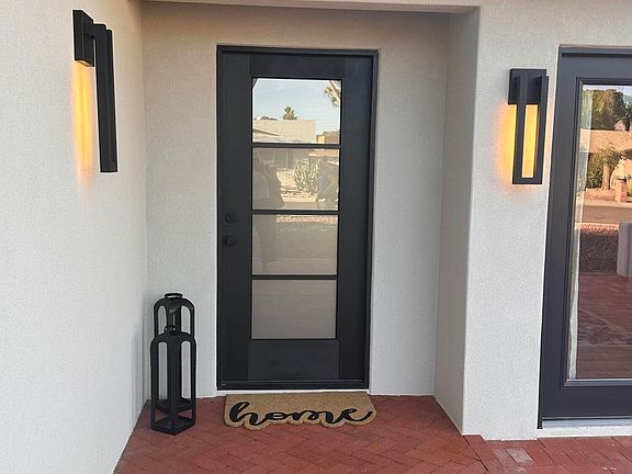 4th image of 2532 E Sahuaro Drive