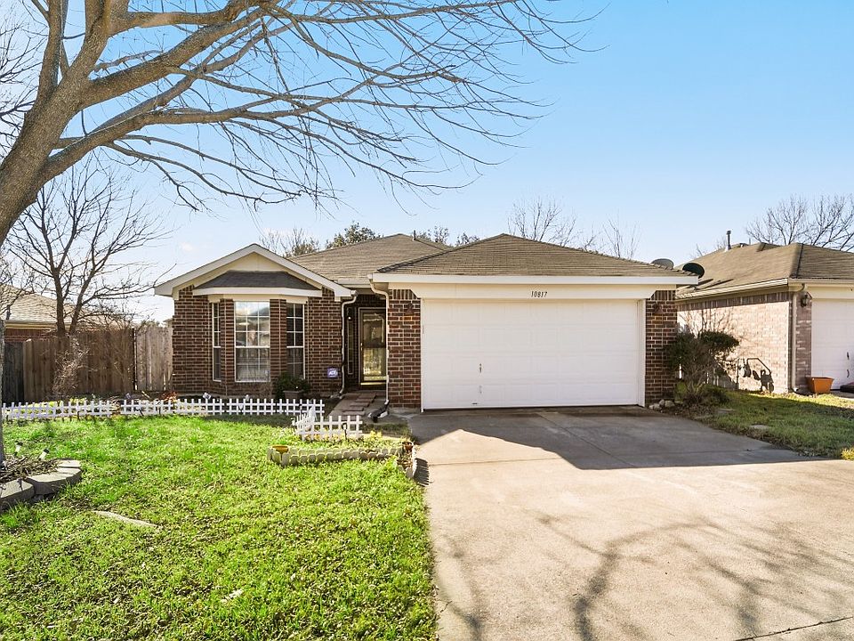 1st image of 10817 Edgewater Dr
