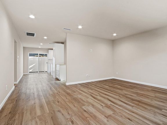 2nd image of 440 W Center St