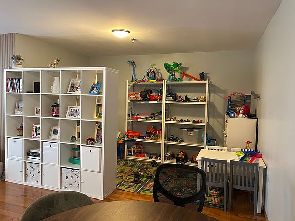 4th image of 38 Carter St APT 202