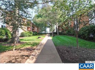1800 Jefferson Park Ave APT 17, Charlottesville, VA 22903