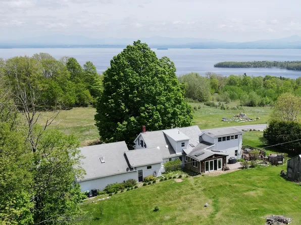 1001 Highlands Rd, Keeseville, NY 12944
