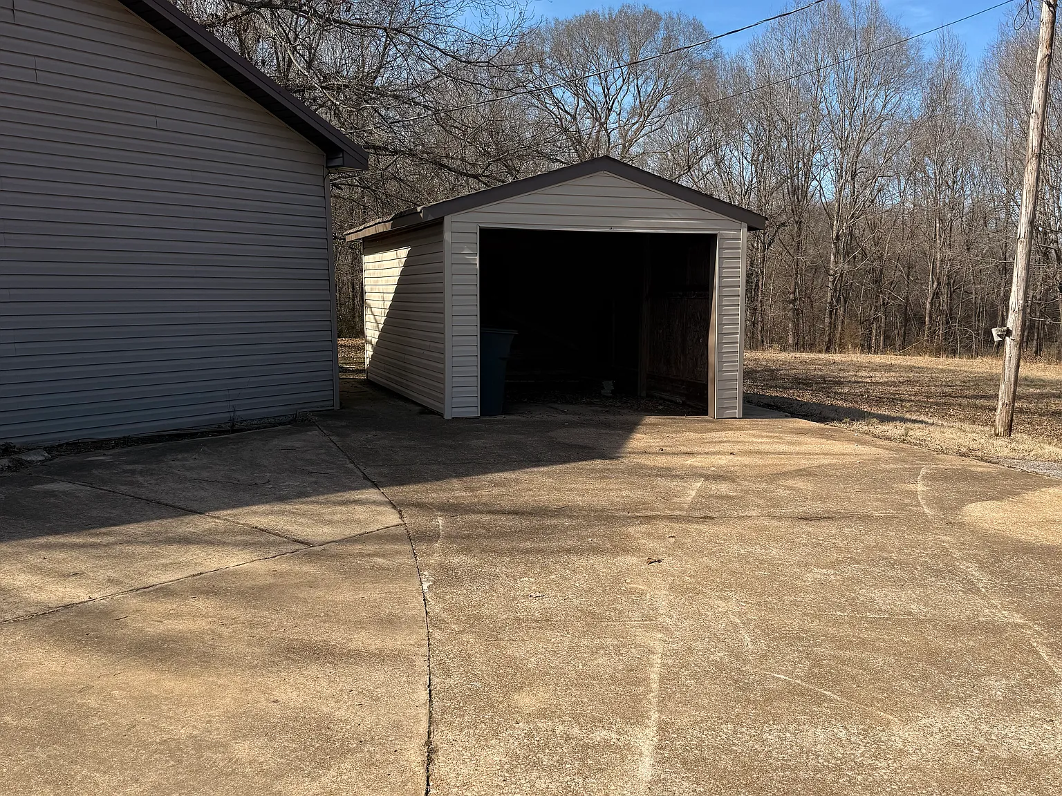 4 bed, 1800 sqft, $2,300 — Photo 2
