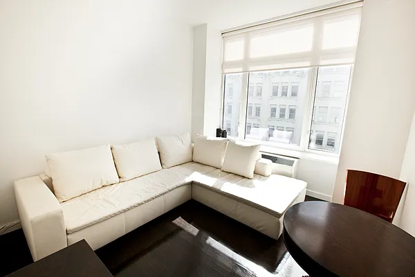 Rented by Gold Coast Capital Resources, LLC | media 67