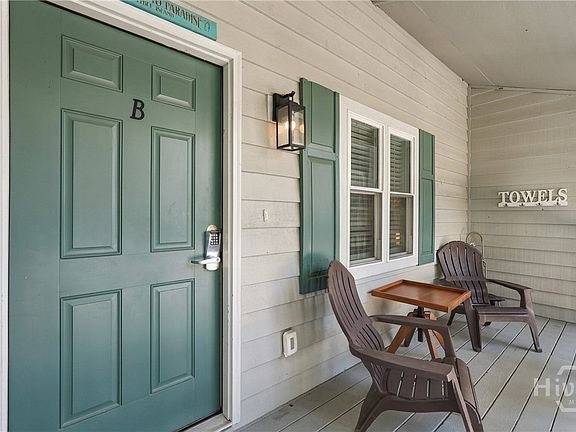4th image of 10 Lighthouse Lane #B