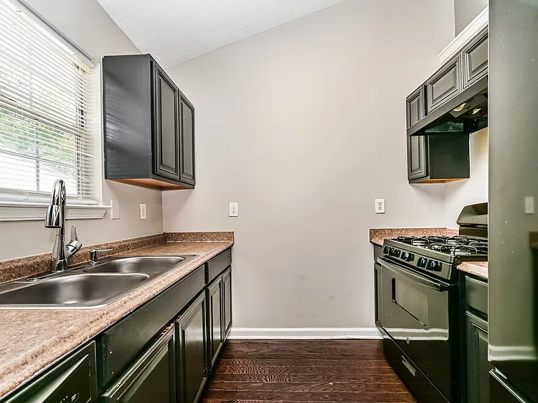 7105 E Village Ct — Photo 7