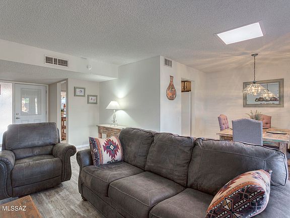 2nd image of 1369 S Desert Meadows Cir