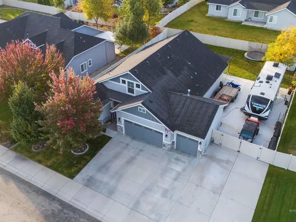 11945 W Netherland Dr, Boise, ID 83709