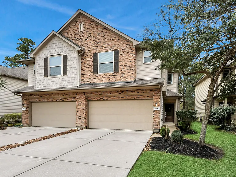 16130 Beachside Pl — Photo 44