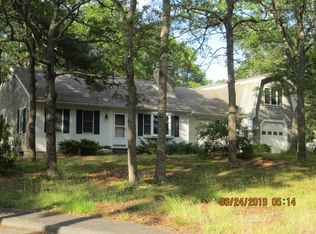 52 Moon Penny Ln, Centerville, MA 02632