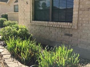 650 Sagewood Pkwy, Seguin, TX 78155