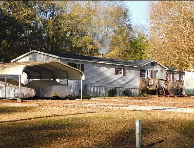 2nd image of 6 McKittrick Dr