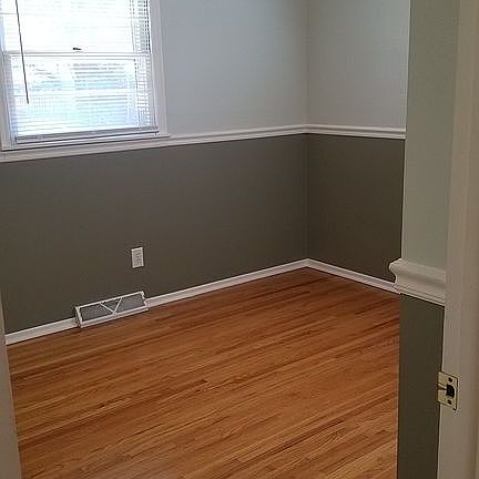 5th image of 1156 N Waddington