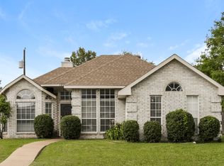 1211 Old Knoll Dr, Wylie, TX 75098