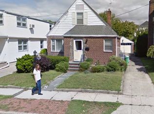 524 N 5th St, New Hyde Park, NY 11040