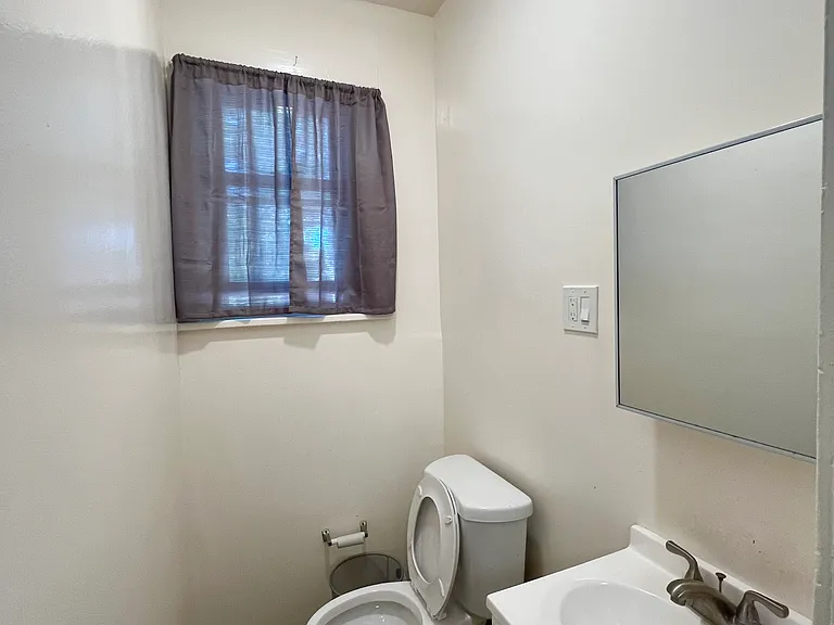 353 New Scotland Ave #1 — Photo 6
