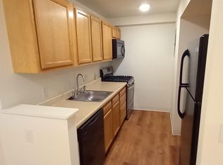 20 Sugar Maple Ln #18, Saint Charles, MO