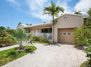 900 90th St, Surfside, FL 33154