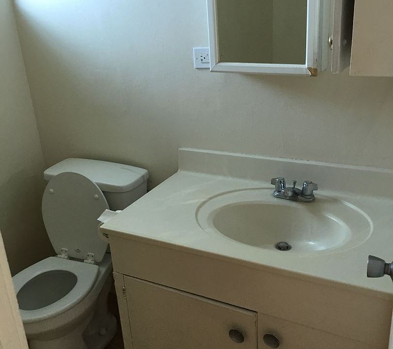 2nd image of 1209 10th Ave APT 205