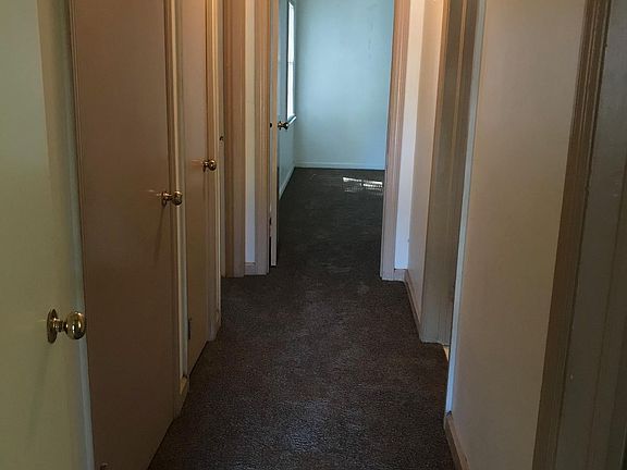 5th image of 4647 Sylvan Dr