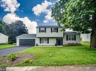 615 Pomander Ave, Reading, PA 19606