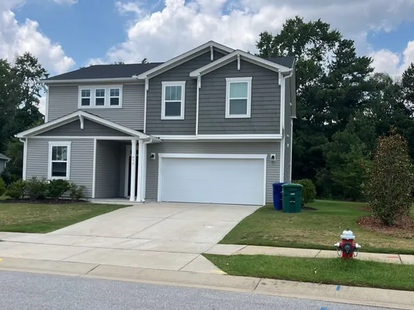 459 Summer Ranch Dr, Fuquay Varina, NC 27526