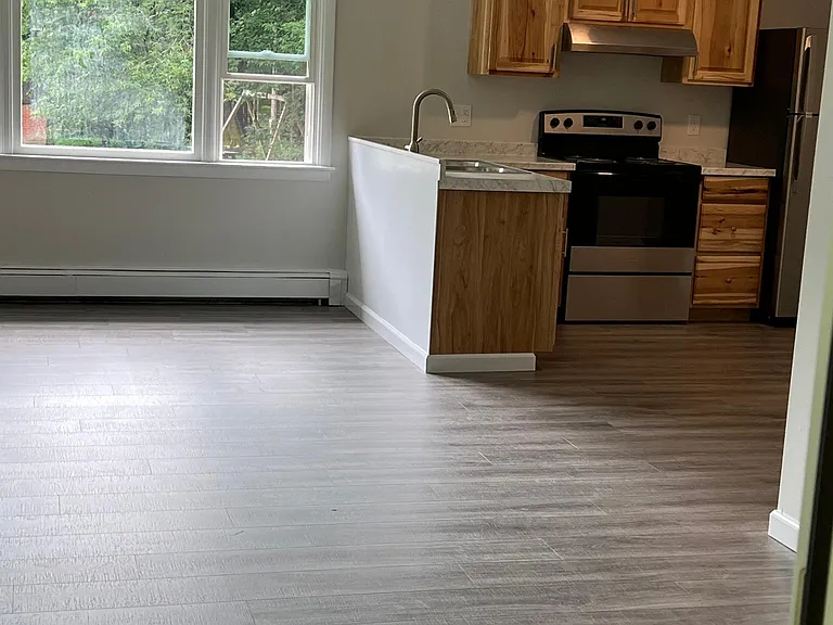 30 Village View Ln — Photo 2