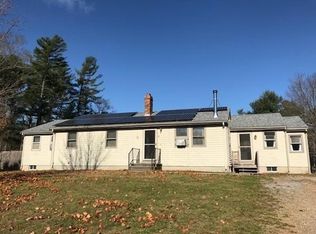 9 High Plains St, Assonet, MA 02702