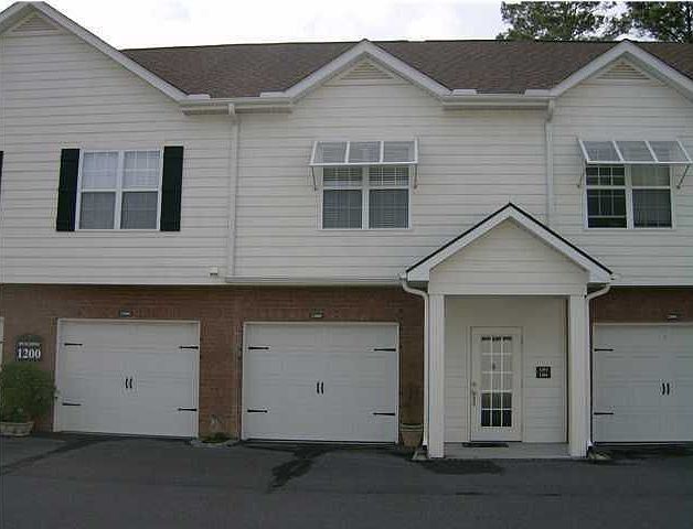 1st image of 1203 Basildon Rd