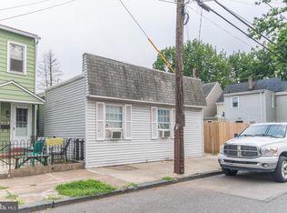 510 Wood St, Bristol, PA 19007