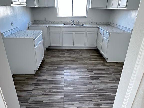 2nd image of 152 E La Verne Ave APT 18