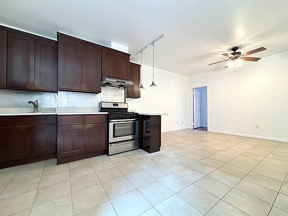 5th image of 937 Manhattan Ave #4