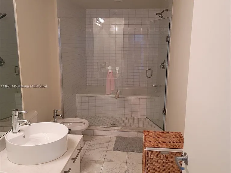 888 Biscayne Blvd #30111 — Photo 14