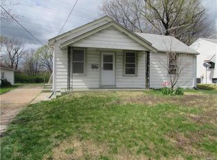 749 Rue Saint Charles St, Florissant, MO 63031